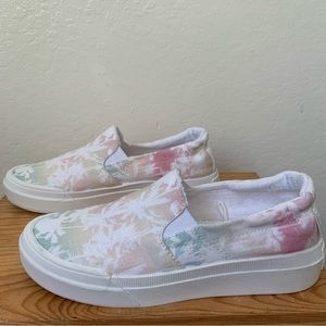 Roxy Rae Slip-On Shoes - Size 7